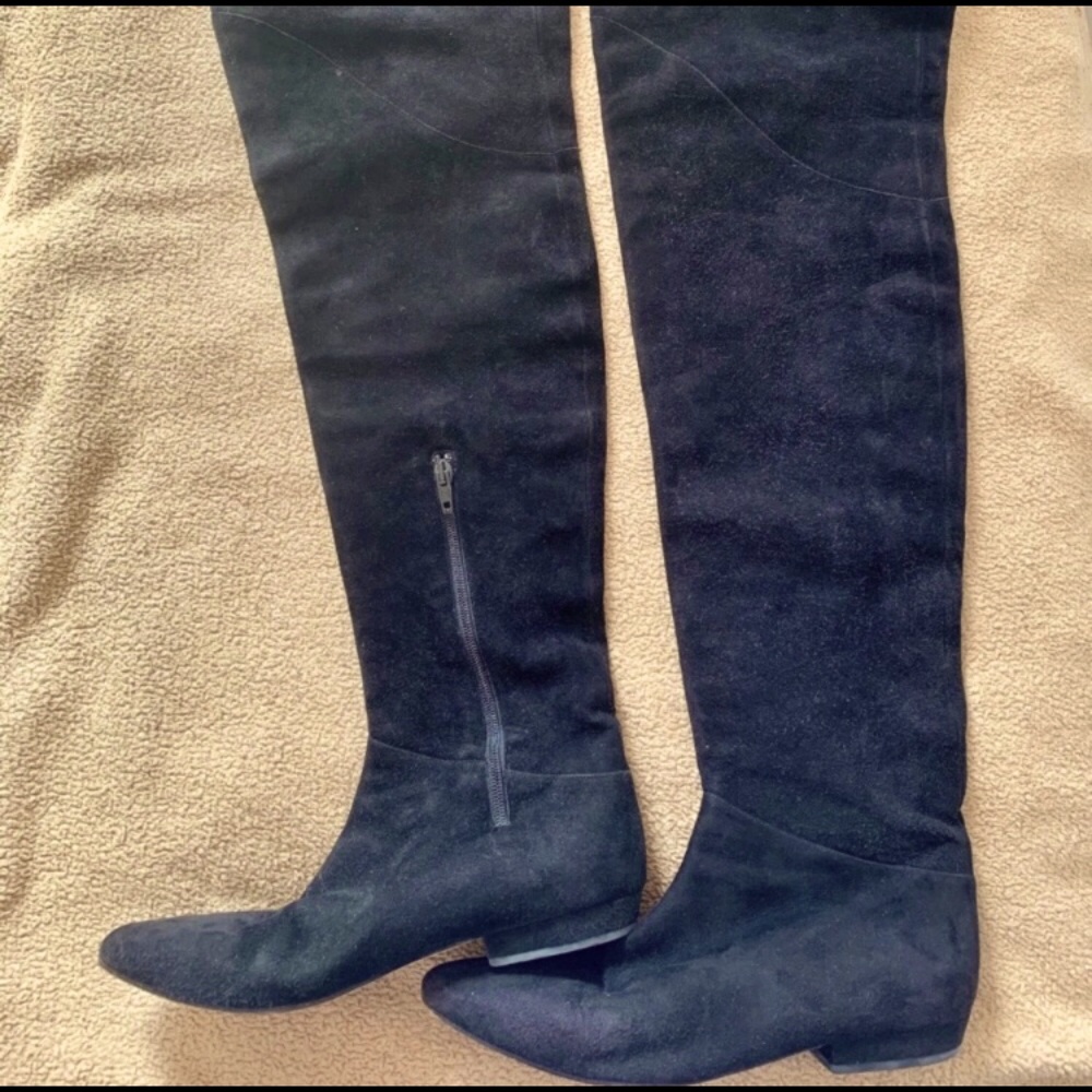 St John Black Suede Thigh High Boots Size 7